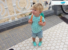 Outfit para bebés y niños: Vamos a la playa con El chupete de Mark